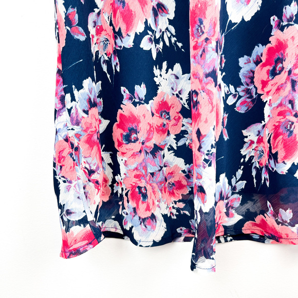 DenverHayes Short Sleeve Cold Shoulder Blue & Pink Floral Blouse - Picture 4 of 7